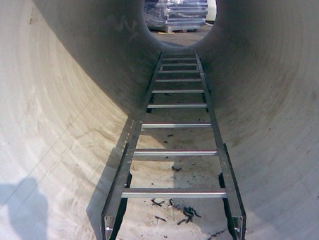 Лестница водопроводная / водосточная Л2 длиной 8,3 метра – купить в интернет-магазине