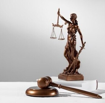 Помощь юриста в решении споров по государственным и негосударственным контрактам во Владивостоке